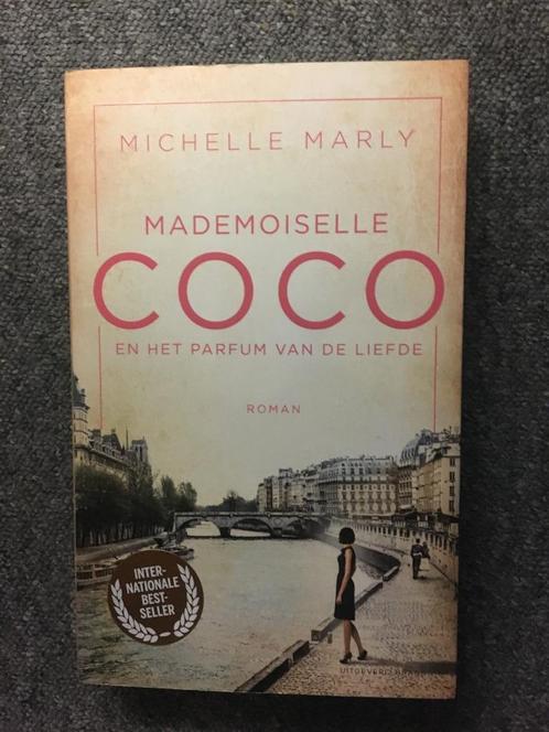 Mademoiselle Coco en het parfum van de liefde ; M. Marly, Boeken, Historische romans, Zo goed als nieuw, Ophalen of Verzenden