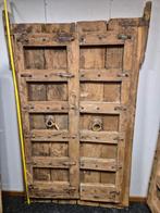 Oude deurenset uit India, Ophalen