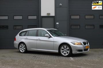 BMW 3-serie Touring 325xi Automaat-Xenon-Cruise-LEES TEKST