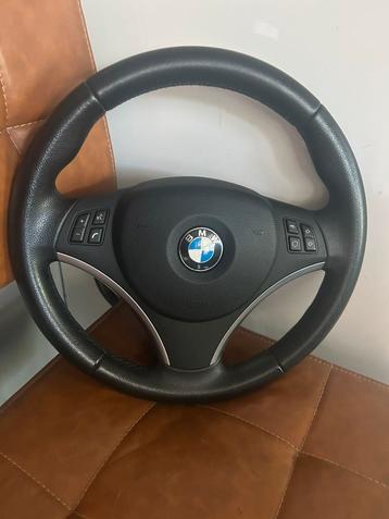 Bmw E81 E82 E87 E88 E90 E91 E92 E93 leder stuur beschikbaar voor biedingen