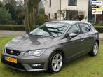 Seat Leon 2.0 TDI FR Automaat Dealer onderhouden! 1 JR APK, Gebruikt, Zwart, 4 cilinders, 150 pk