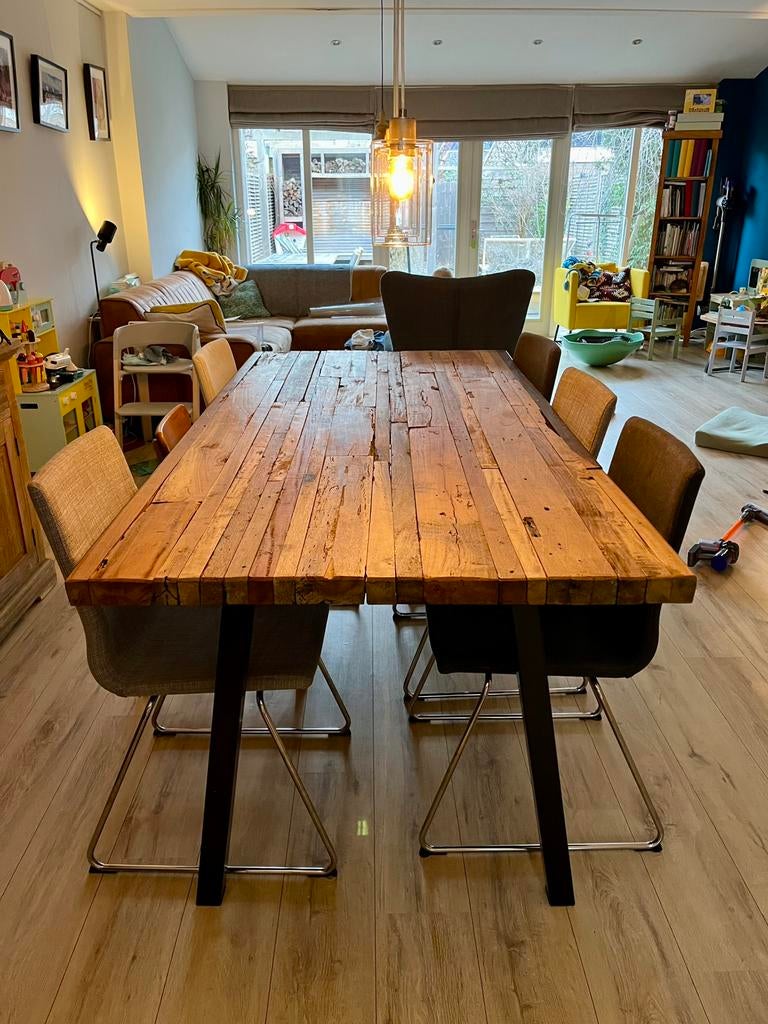 houten eettafel (gemaakt van oude Indonesische vissersboten), Ophalen, 200 cm of meer, 50 tot 100 cm, Zo goed als nieuw