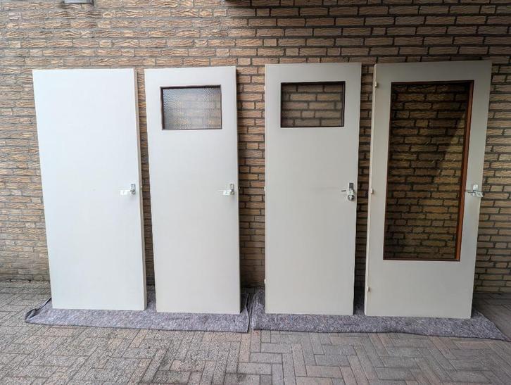 11 stompe binnendeuren, meeste met ruit (+hang/sluit/beslag), Doe-het-zelf en Verbouw, Deuren en Horren, Gebruikt, Binnendeur
