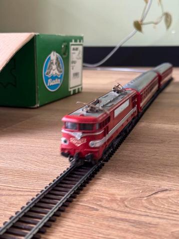 H0 model treinbaan set beschikbaar voor biedingen
