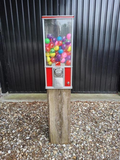 Leuke vintage draaiautomaat incl. capsules speelgoedautomaat, Kinderen en Baby's, Overige Kinderen en Baby's, Gebruikt, Ophalen