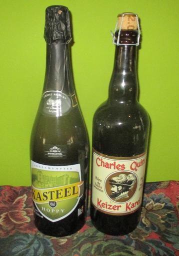 2 Grote Flessen Bier - Kasteel Hoppy / Keizer Karel beschikbaar voor biedingen