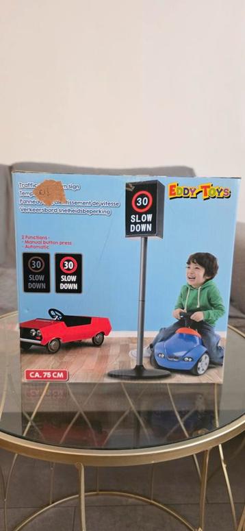 Eddy Toys Verkeersbord met Auto's beschikbaar voor biedingen