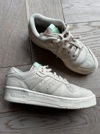 Adidas Rivalry Low sneaker (maat 40), Beige, Ophalen of Verzenden, Sneakers of Gympen, Gedragen