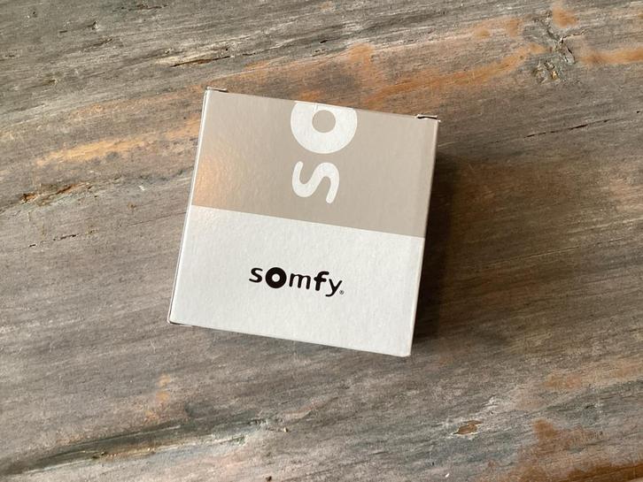 Somfy Smoove io - Draadloze Bediening, Doe-het-zelf en Verbouw, Rolluiken, Nieuw, Minder dan 100 cm, Wit, Elektrische bediening