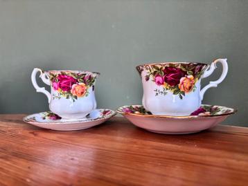 Royal Albert Old Country Roses kop en schotel beschikbaar voor biedingen