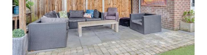 Tuinset met extra stoel, Tuin en Terras, Tuinsets en Loungesets, Gebruikt, Tuinset, Wicker, Meer dan 8 zitplaatsen, Eettafel, Ophalen