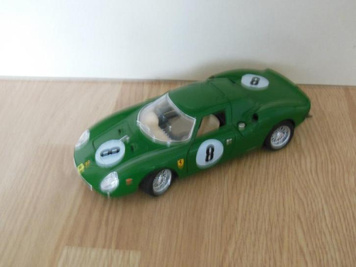 FERRARI 250 Le Mans  (1965) - 1:18  -  BURAGO, Hobby en Vrije tijd, Modelauto's | 1:18, Zo goed als nieuw, Bburago, Ophalen of Verzenden