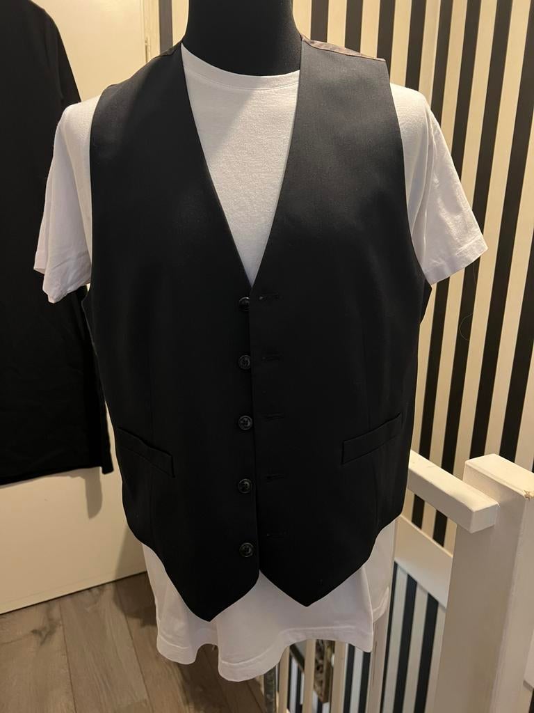 Leuk heren gilletje maat 52, Kleding | Dames, Ophalen of Verzenden, Zo goed als nieuw, Maat 46/48 (XL) of groter, Zwart