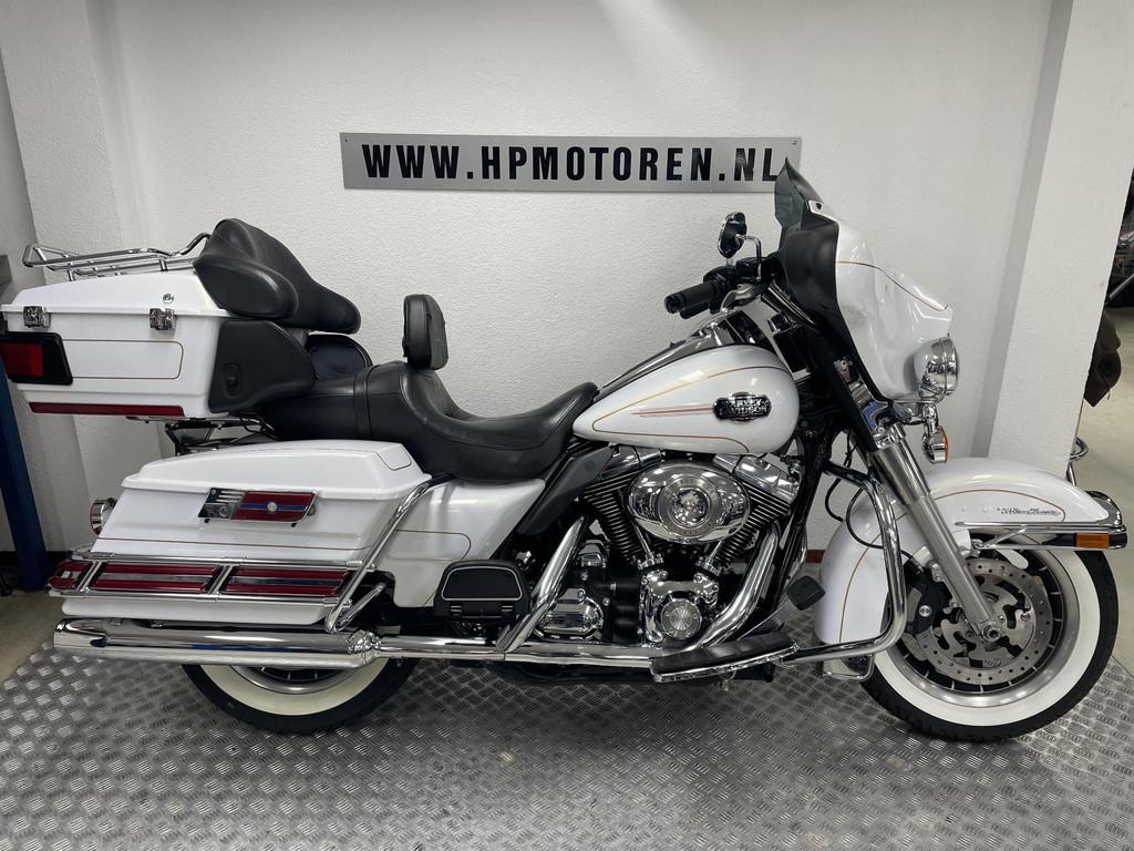 Harley Davidson FLHTCU ELECTRA GLIDE ULTRA CLASSIC 1584 ABS, Motoren, Motoren | Harley-Davidson, Laan van Vredenoord 33
2289 DA  Rijswijk, NL
