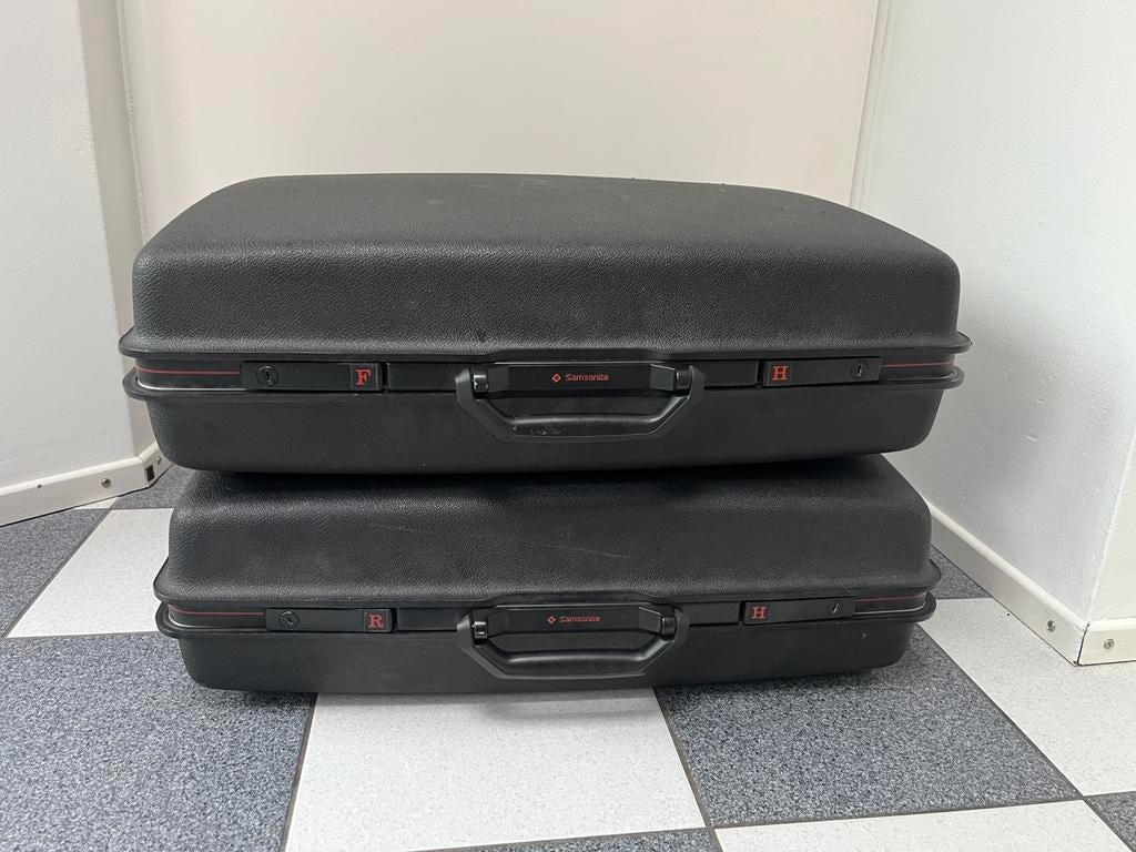 Samsonite reiskoffers, Hard kunststof, Zo goed als nieuw, 70 cm of meer, Wieltjes