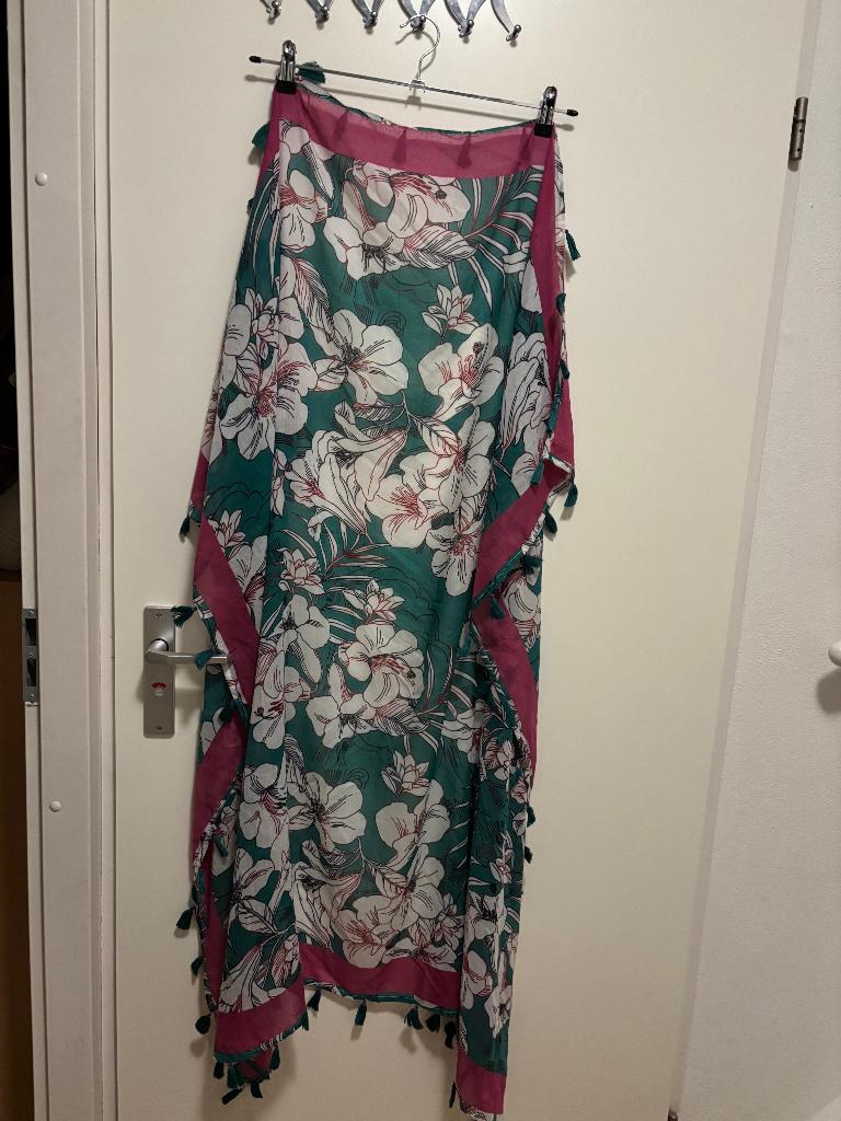 Anna sjaal groen wit paars, Anna, Maat 46/48 (XL) of groter, Ophalen of Verzenden, Zo goed als nieuw