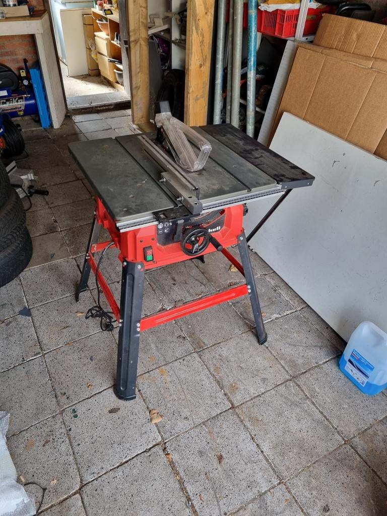 Nette Einhell tafelcirkelzaag bel 06_24309421, Doe-het-zelf en Verbouw, Gereedschap | Zaagmachines, Cirkelzaag, 70 mm of meer