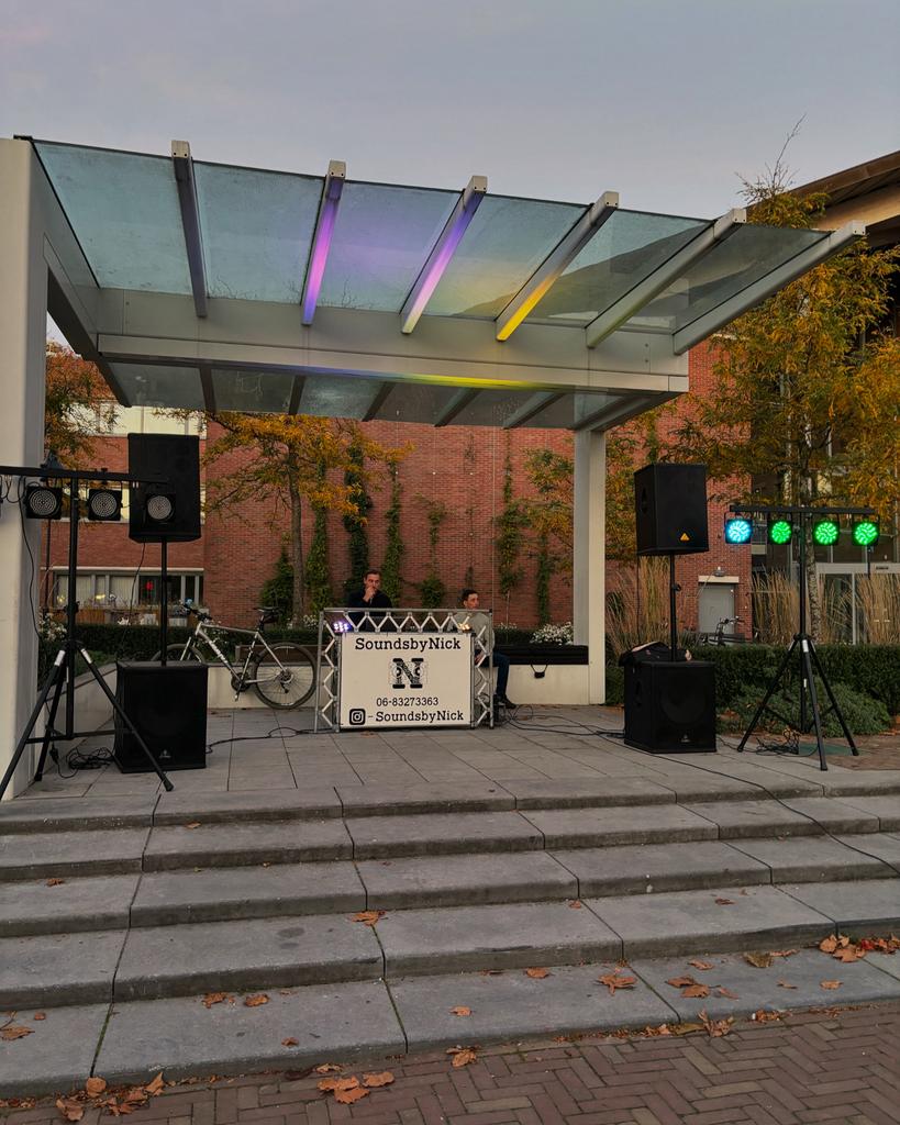 Complete dj set, Ophalen, Zo goed als nieuw, Dj-set, Behringer