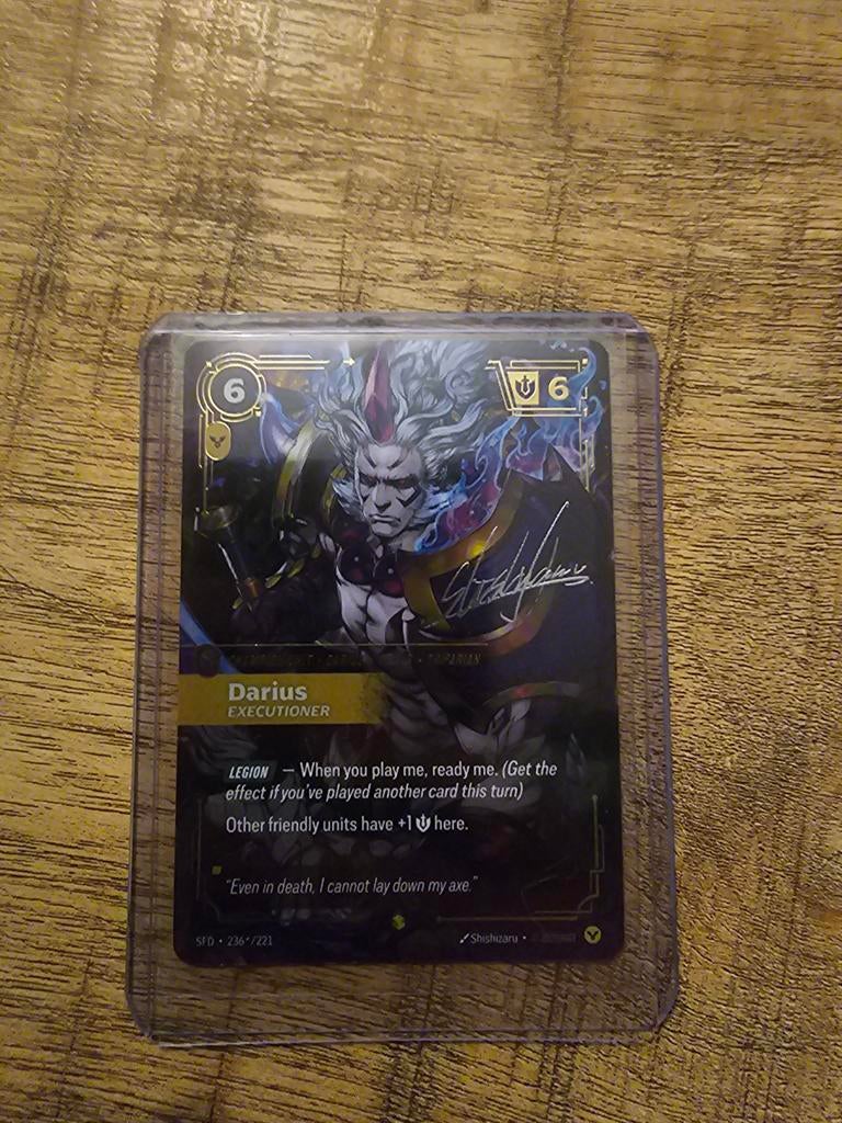 Darius Signature Riftbound Spiritforged - Nieuwstaat, Ophalen of Verzenden, Zo goed als nieuw