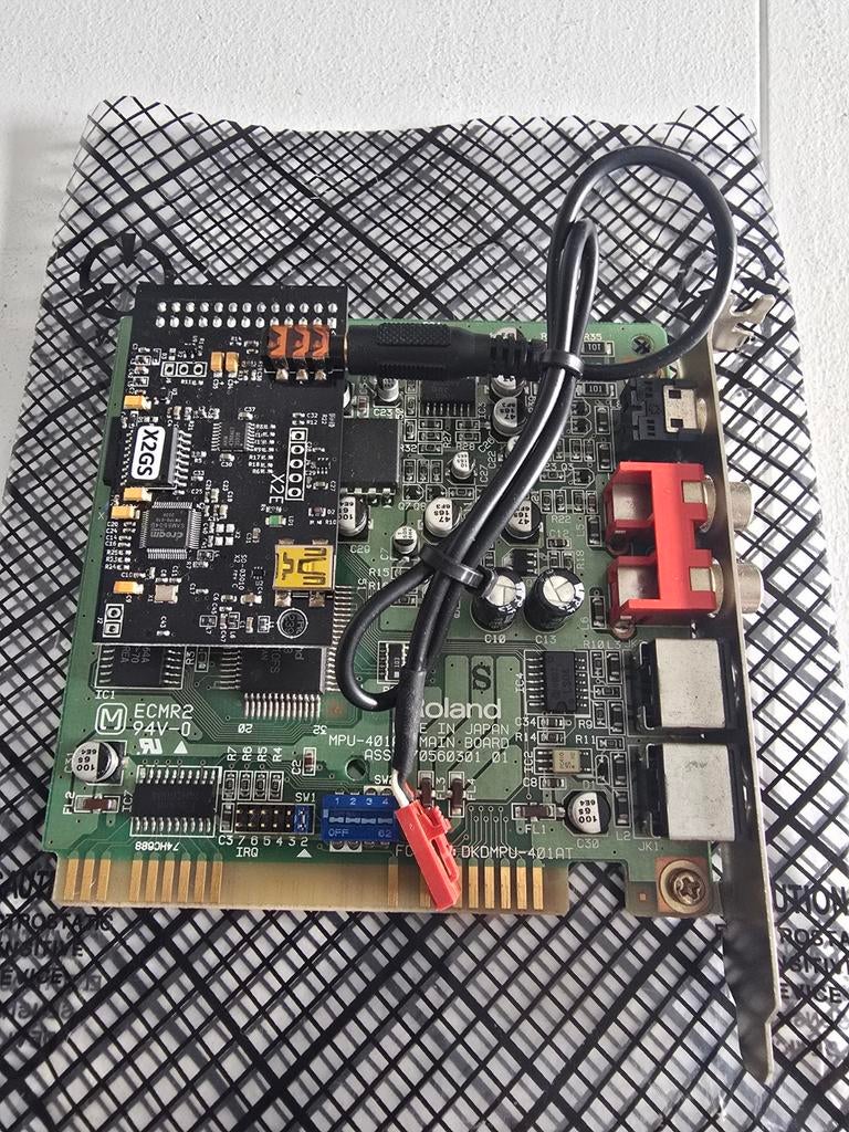 Roland MPU-401 AT ISA 8 bit + X2GS + interne kabel, Computers en Software, Ophalen of Verzenden, Roland