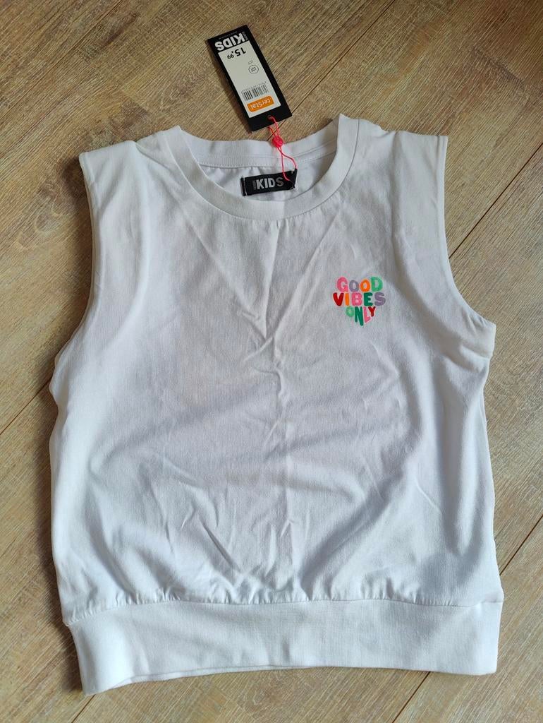 Wit t-shirt van Europe kids maat 134/140, Kinderen en Baby's, Kinderkleding | Maat 134, Europe Kids, Meisje, Nieuw, Ophalen of Verzenden