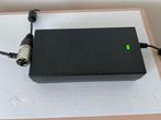 Acculader DELTA 33,6V/3,4A model:DPS-114FB A 3 pins, Ophalen of Verzenden, Nieuw