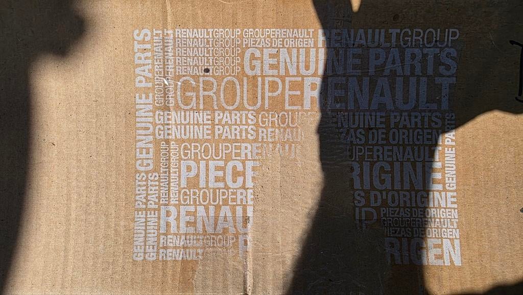 Originele Dakdragers/ Dwarsdragers Dacia Duster 2, Ophalen of Verzenden, Zo goed als nieuw