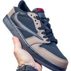 Nike Air Jordan 1 Low Travis Scott Reverse Mocha - Bruin, Kleding | Heren, Schoenen, Ophalen of Verzenden, Zo goed als nieuw, Bruin