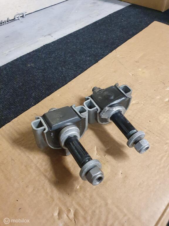Excenter + houder draagarm Porsche 944 ('82-'91), Auto-onderdelen, Gebruikt, Porsche, Ophalen of Verzenden, Porsche