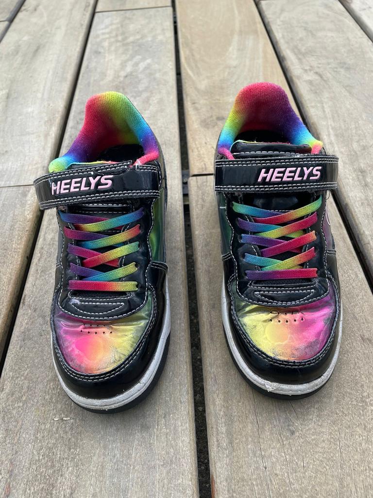 Heelys X2 Rezerve Low - Rainbow MAAT 33, Ophalen of Verzenden, Gebruikt, Kinderen