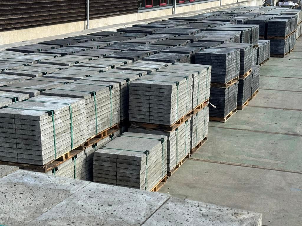 50% korting! Oud Hollandse tegels 60x60x5cm Grijs/Antraciet, Tuin en Terras, Ophalen, Nieuw, 10 m² of meer, Beton