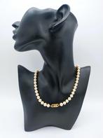 Parelketting met goudverguld zilveren slot, 45 cm