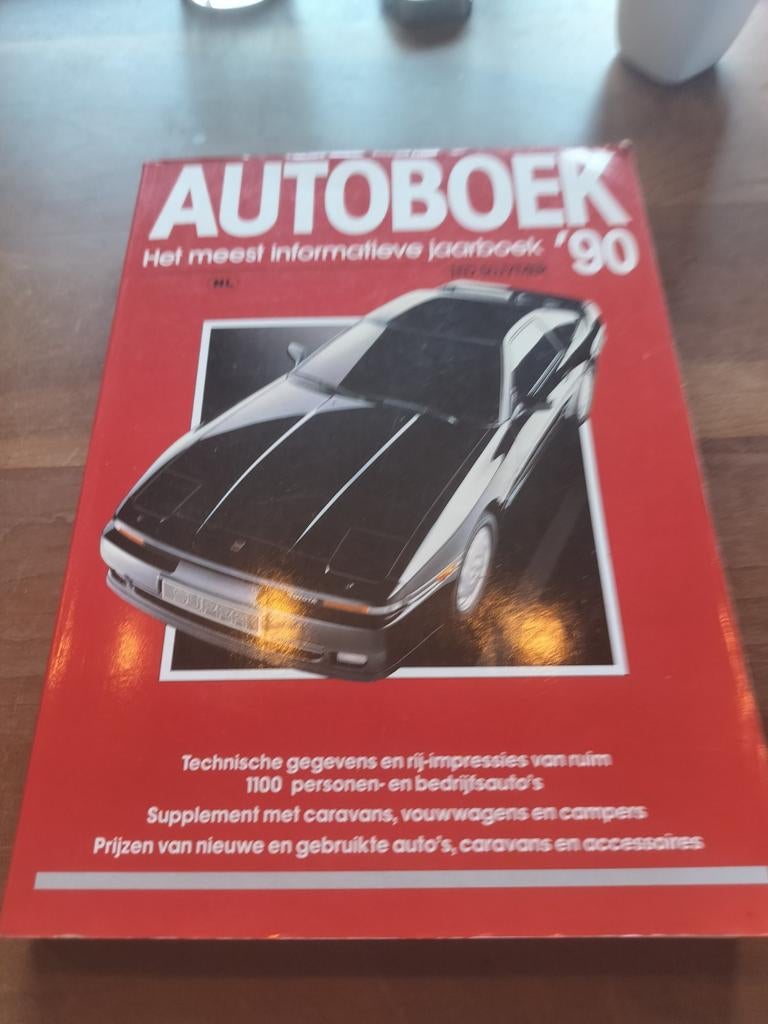 Autoboek '90: Het meest informatieve jaarboek, Ophalen of Verzenden, Gelezen, Algemeen, Onbekend