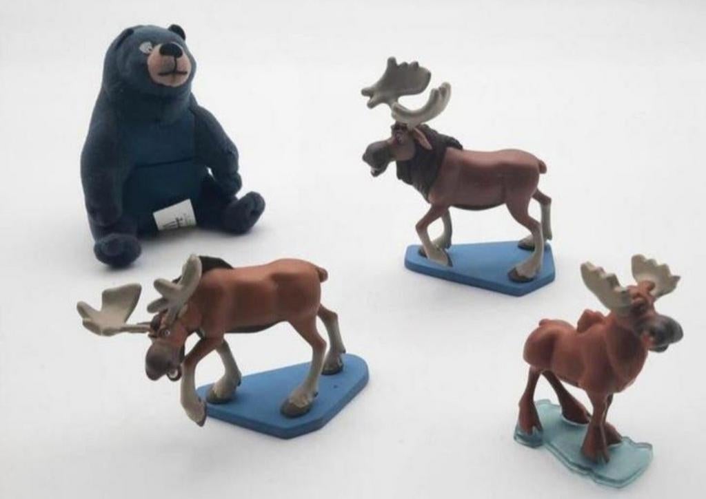 Brother Bear Tug knuffeltje + 3 pvc figuren Rutt & Tuke, Verzamelen, Disney, Ophalen of Verzenden, Overige figuren, Zo goed als nieuw
