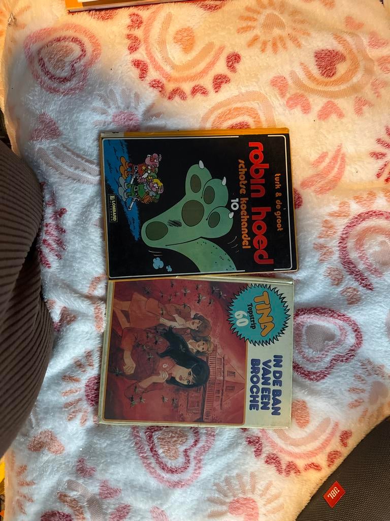 2 Tijdschriften: Tina Topstrip 60 en Robin Hoed 10, Ophalen, Gelezen, Overige typen