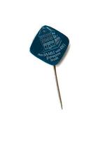 blikken speld van Baarle en van Driel IJzerwaren Breda, Ophalen of Verzenden, Gebruikt, Overige onderwerpen, Speldje of Pin