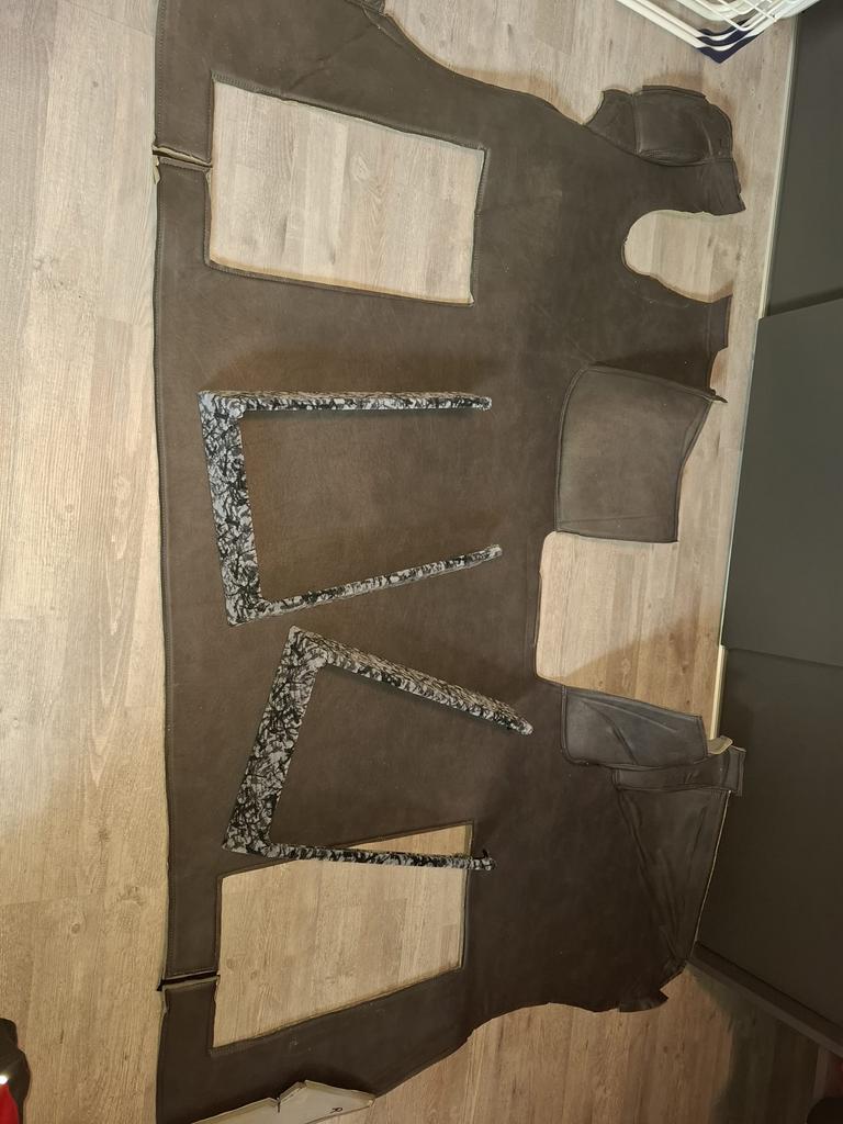 Vloermat en stoelhoeken Scania S-serie, Ophalen of Verzenden, Gebruikt