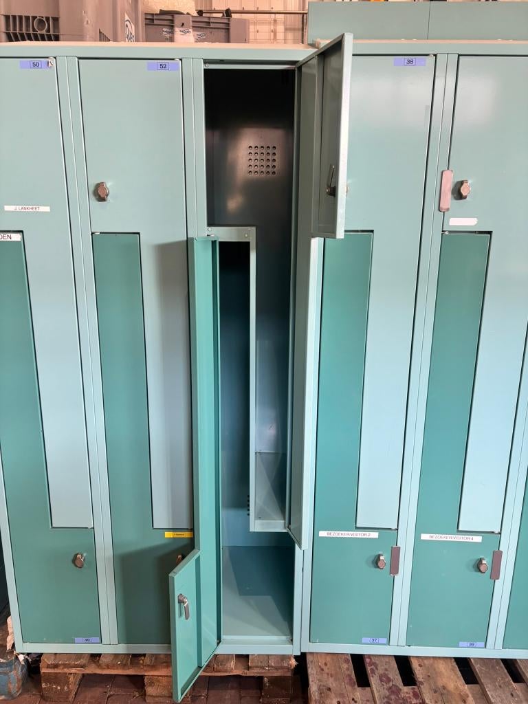 Partij(en) metalen lockerkasten - 90cm breed / 50cm diep, Ophalen, Gebruikt