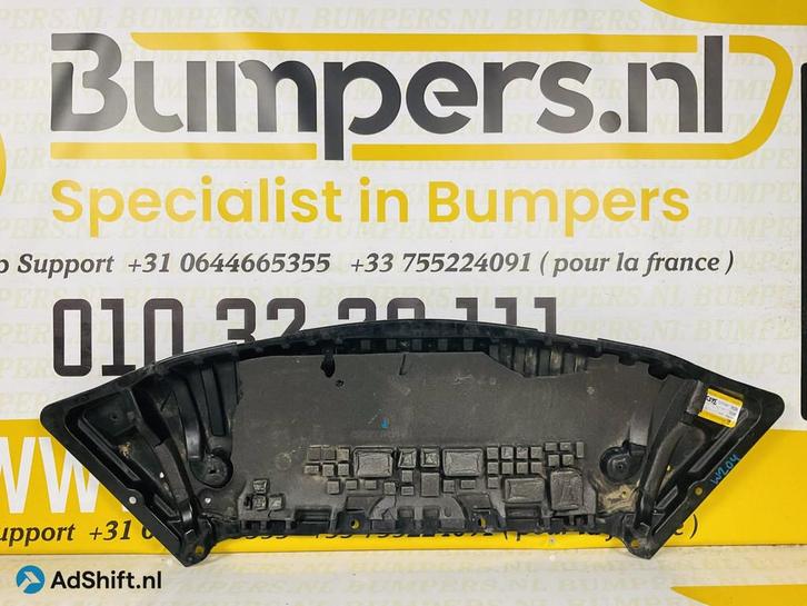 Bumper lip Mercedes C Klasse W204 A2055200723 Onderplaat 2-L, Auto-onderdelen, Carrosserie en Plaatwerk
