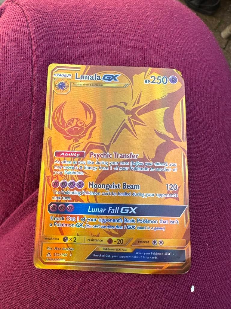 Pokémon Kaart Lunala GX Gold Secret Rare 172/156, Ophalen of Verzenden, Zo goed als nieuw, Losse kaart, Foil