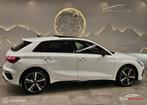 Audi A3 Sportback 45 TFSI e S edition Competition Panorama/K, Zwart, 4 cilinders, Leder en Stof, Wit