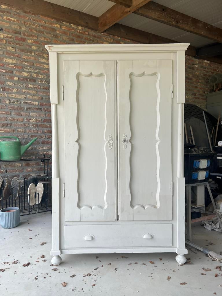 Antieke kast, wit geverfd, Antiek en Kunst, Ophalen