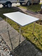 Inklapbare campingtafel, Caravans en Kamperen, Kampeermeubelen, Ophalen, Zo goed als nieuw, Campingtafel