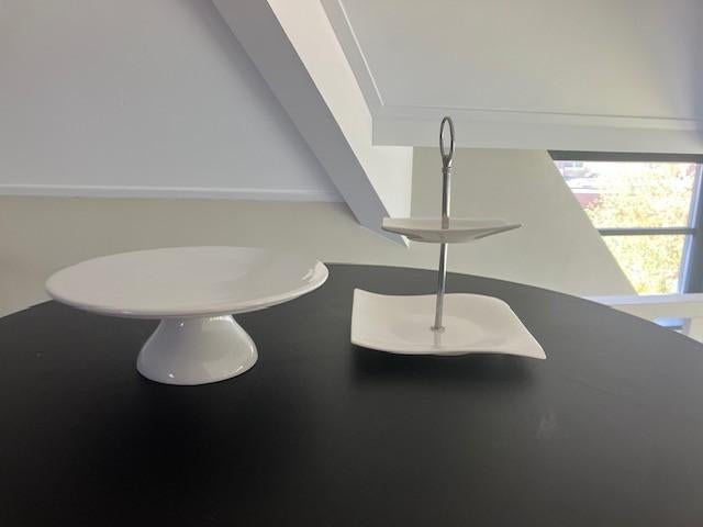 etagère, schalen etc te gebruiken voor feestje bijvoorbeeld, Ophalen of Verzenden, Zo goed als nieuw