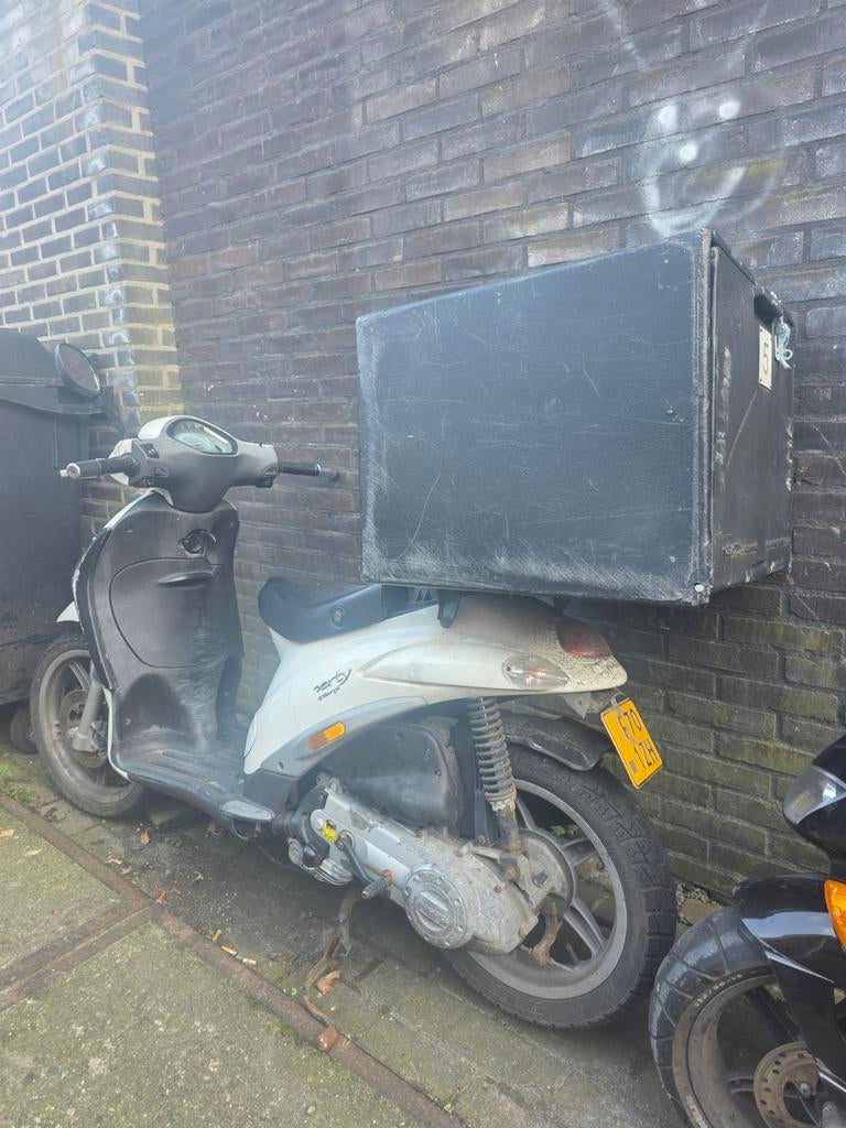 Bezorg scooter Liberty, Ophalen, Gebruikt