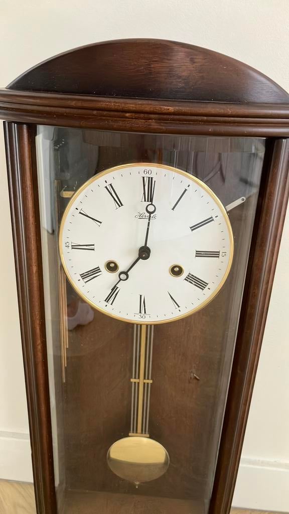 Hermle wandklok, Ophalen