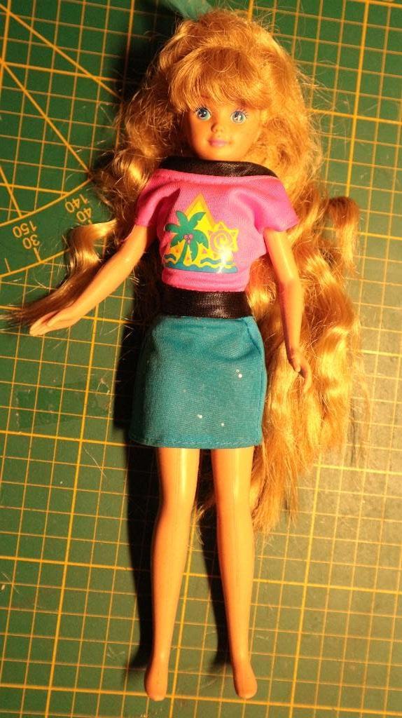 1987 kleine Barbie, Kinderen en Baby's, Speelgoed | Poppen, Verzenden, Gebruikt, Barbie