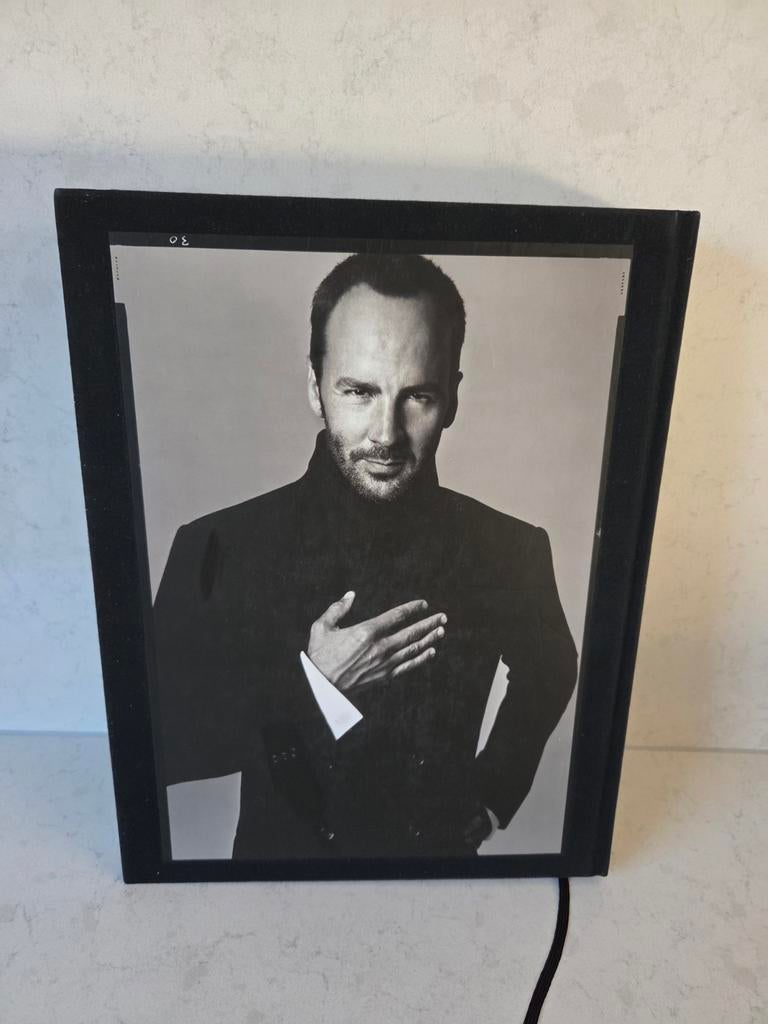Tom Ford - Groot dik boek, Ophalen of Verzenden, Zo goed als nieuw, Fotografen