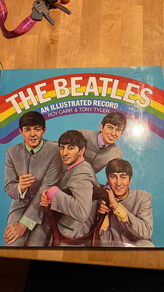 The beatles an illustrated record boek, Ophalen of Verzenden, Zo goed als nieuw, Artiest