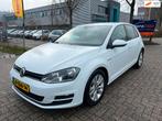 Volkswagen Golf 1.6 TDI Highline BlueMotion - NL AUTO - NAP, Voorwielaandrijving, Euro 5, Stof, Gebruikt